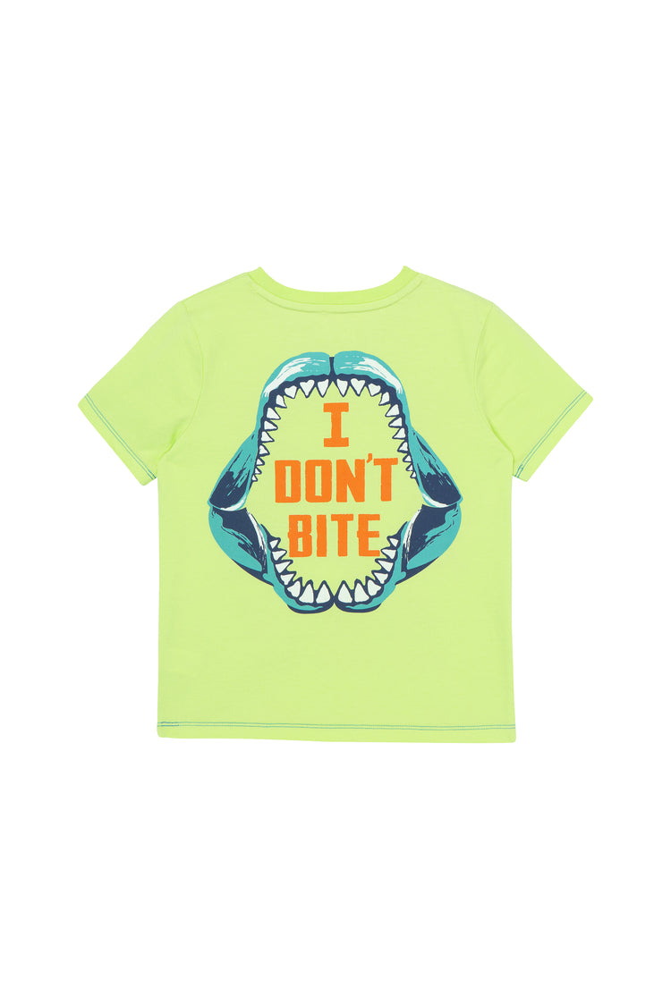 GREEN T-SHIRT WITH SHARK TEETH GRAPHIC AND "I DON'T BITE"